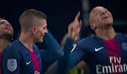 爆料视频足球比赛回放免费观看,足球比赛回放免费观看，独家爆料视频带你重温精彩瞬间